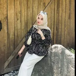 FLORAL BLOUSE | FLOWY BLOUSE WANITA | OLLA BLOUSE ATASAN WANITA | BLOUSE KERUT PINGGANG