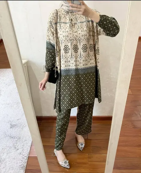 Khisna collection - Oneset tunik Hana zalofa wanita motifnya kekinian bestseller bagus untuk harian dan bepergian