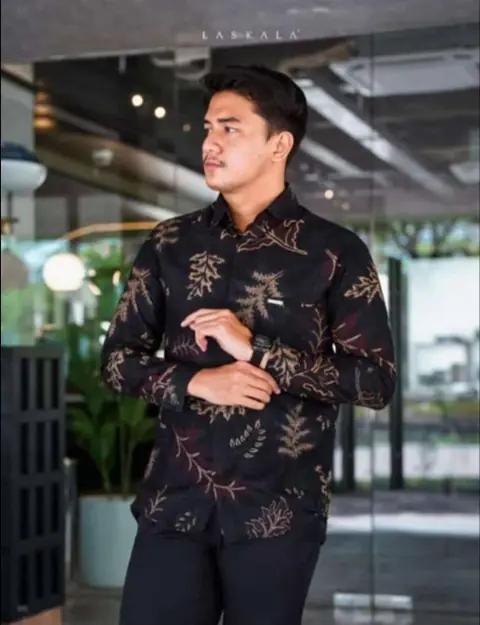 Batik Alfin - Kemejan Batik pria dewasa Lengan panjang motif simba Hitam bagus banget